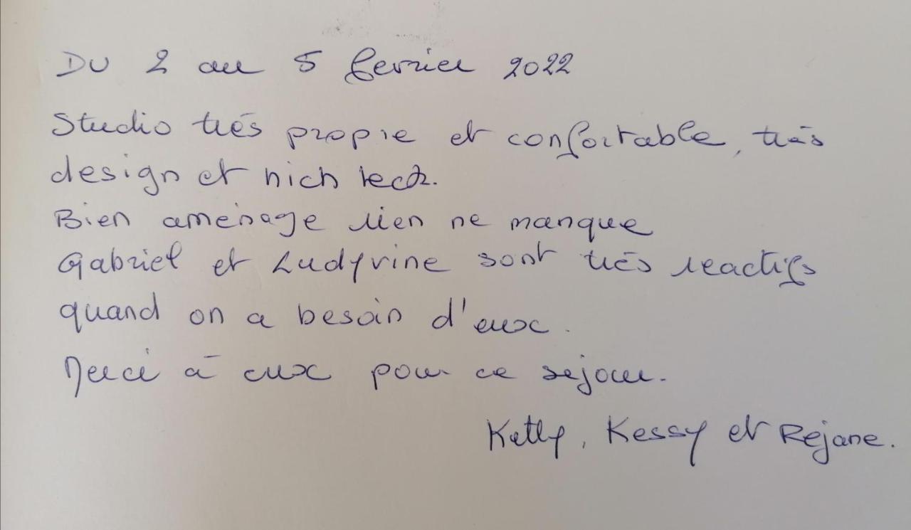 Beau Rénové Avec Vue Vieux Hyères
